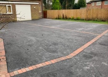 Tarmac Contractors In Altrincham